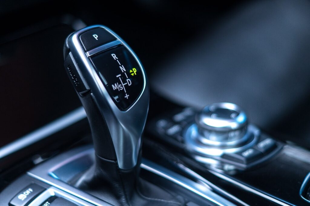 conduire une voiture automatique