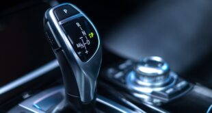 conduire une voiture automatique